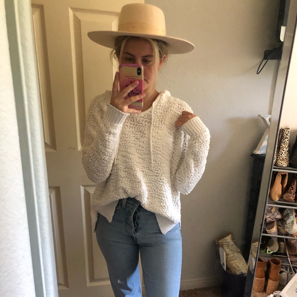 White Hoode
